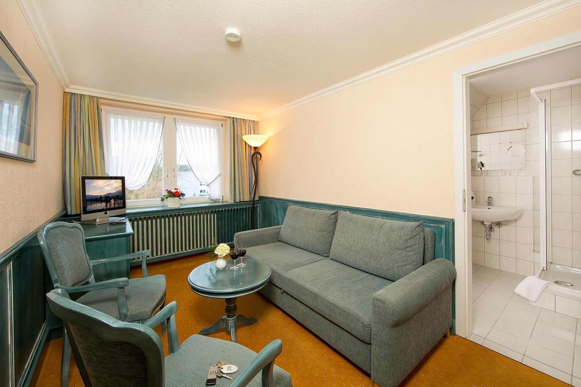 Hotel Duenenschloss Mit Private Spa Zinnowitz Exterior foto